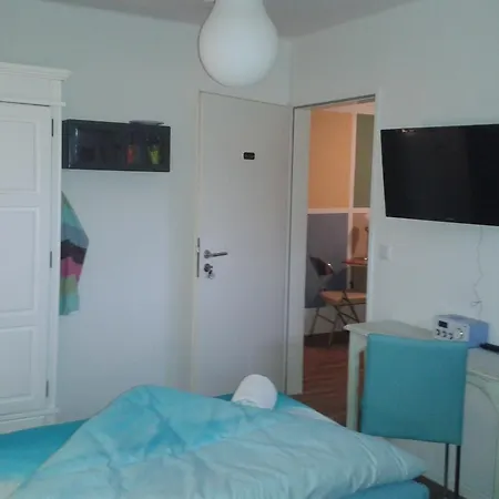 Budapester Hof Gaestehaus 2*