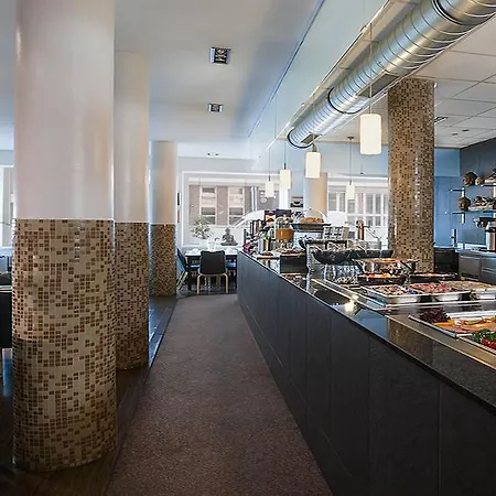 Vienna House Easy By Wyndham Hotel