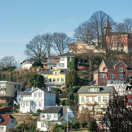 Luetthues Blankenese Hamburg