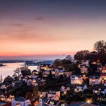 Apartment Luetthues Blankenese