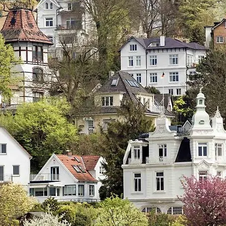 Luetthues Blankenese Hamburg