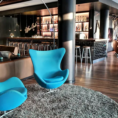 Hotel One Am Michel