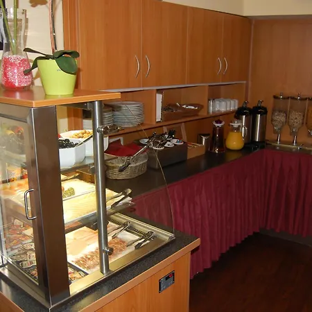 Altan Hotel