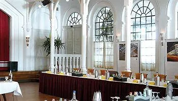 Zollenspieker Fährhaus Hotel