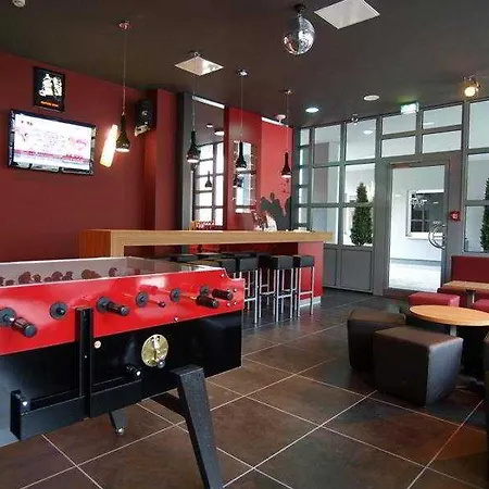 Otel Meininger Center 3*