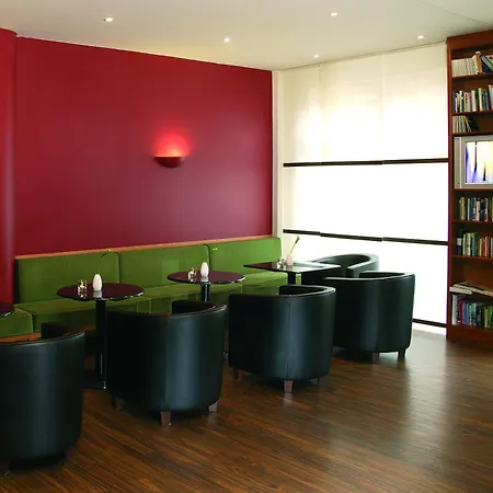 Nh Collection City 4*