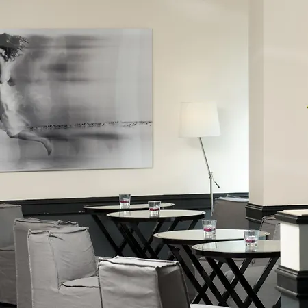 Park Arena Hotell 3*