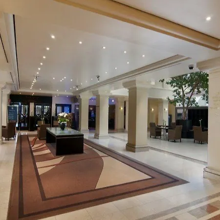 Hotel Crowne Plaza Hamburg-city Alster By Ihg 4*