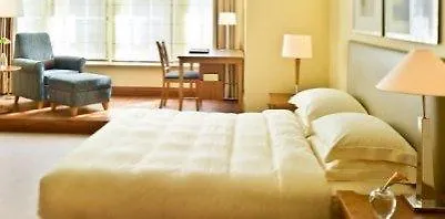 Hotel Conrad
