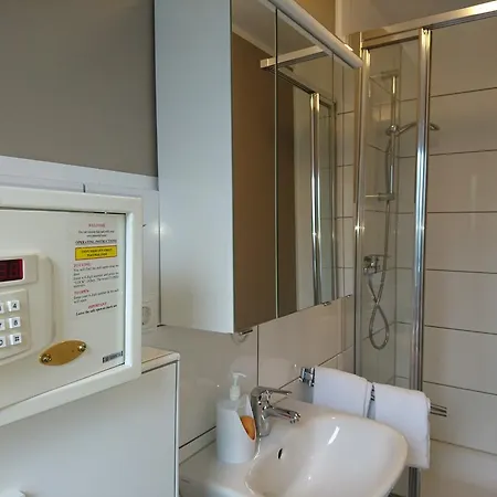 Budapester Hof Gaestehaus Guest house Hamburg
