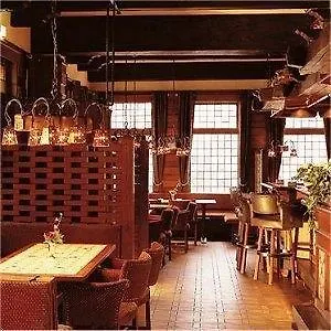 ホテル エッガース 4*
