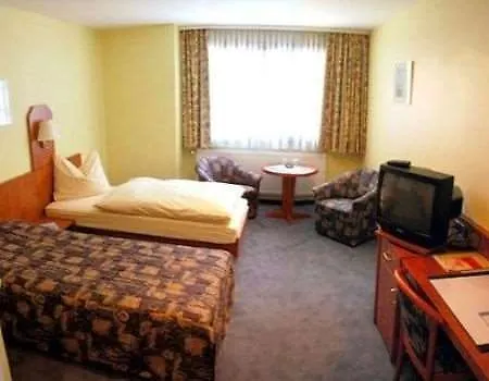 Hotel Elbinsel Free Parking 3* Hamburg