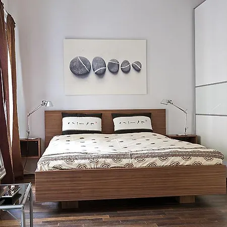 Apartment Architektenwohnung In Der Sternschanze Hamburg