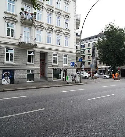 Homestay Gaestezimmer Auf St. Pauli *