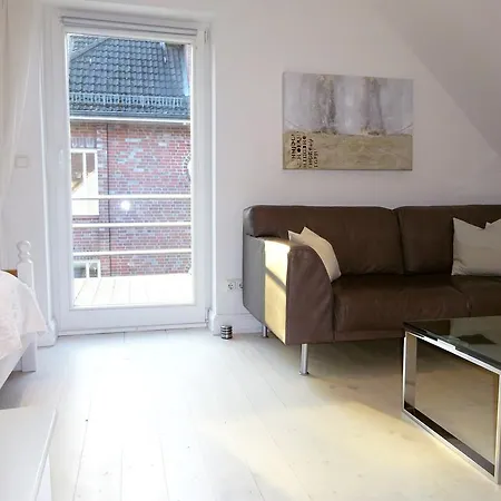 Im Huus Apartment *