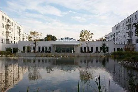 Newlivinghome Residenzhotel Ξενοδοχείο με διαμερίσματα 4*