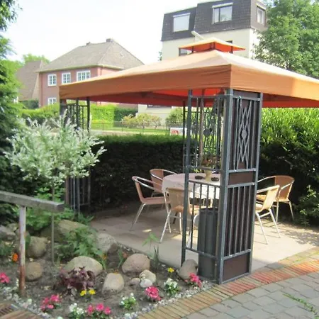 Hotel Bergedorfer Hoehe 3*