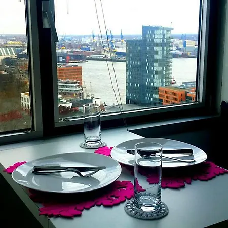 Apartment Skyline Riverside Hamburg
