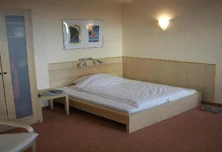 Plaza Moorfleet Hotel 3*