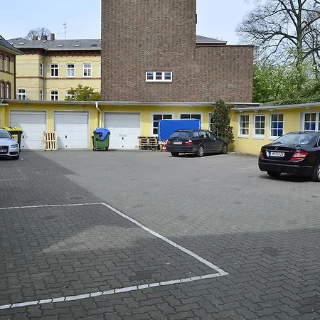 Hotel Lauenburger Hof 2*