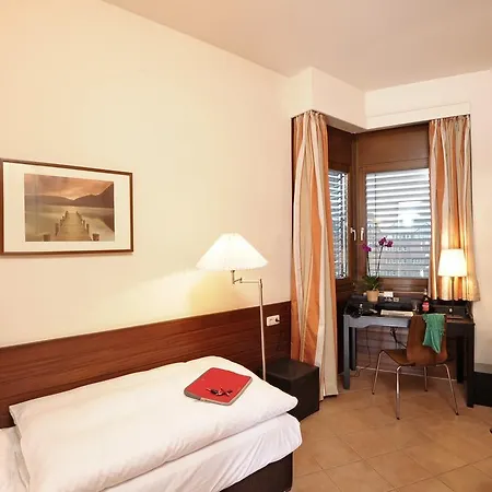 Michaelis Hof Hotel 2*