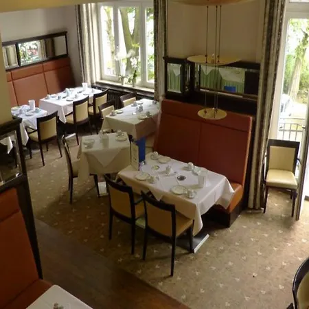 Hotel Vorbach 3*