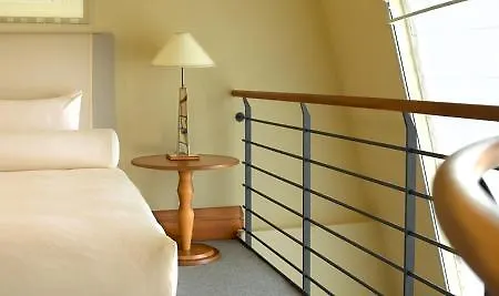 Hotel Conrad