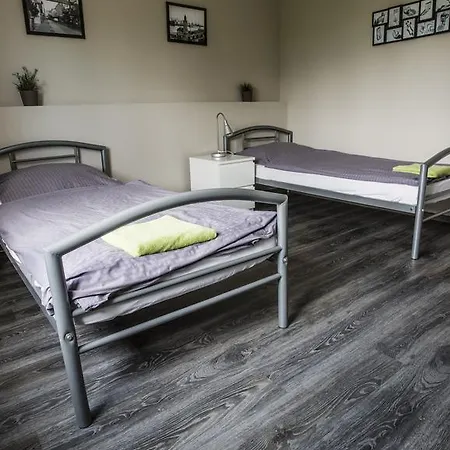 Inn Frank's Hus