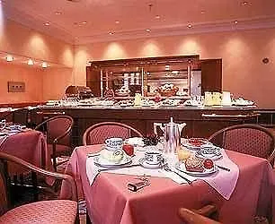 埃尔斯特酒店 酒店