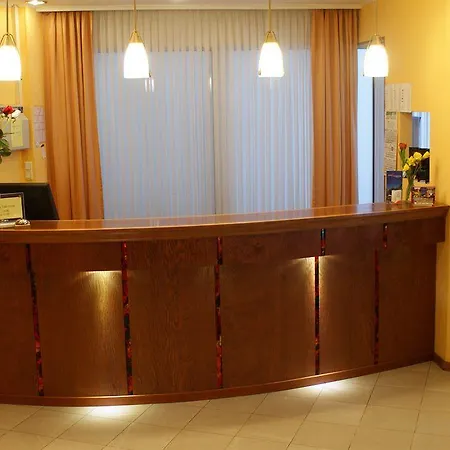 Sachsentor Hotel 3*