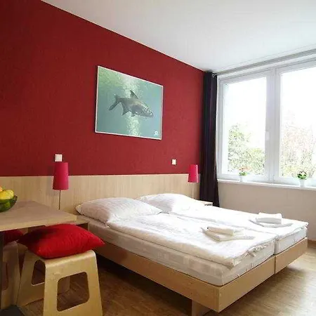 Meininger Center Otel 3*