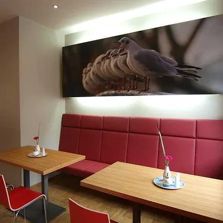 Otel Meininger Center Hamburg
