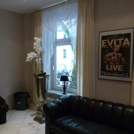 Hotel 66 2* Hamburg