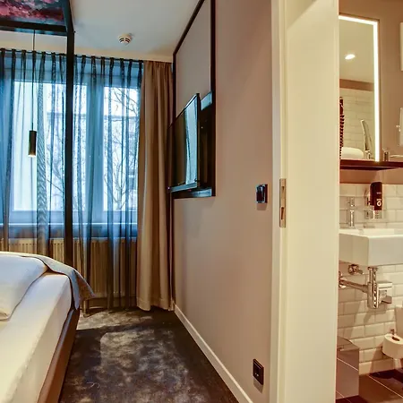 Vienna House Easy By Wyndham 3*