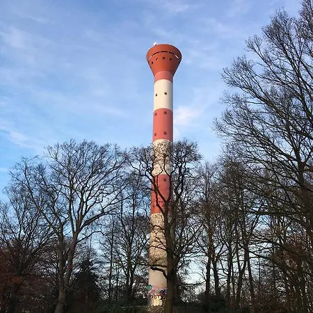 库奇加藤地下室旅馆