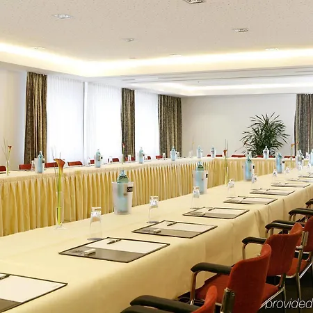 Hotel Novum Ambassador 3*