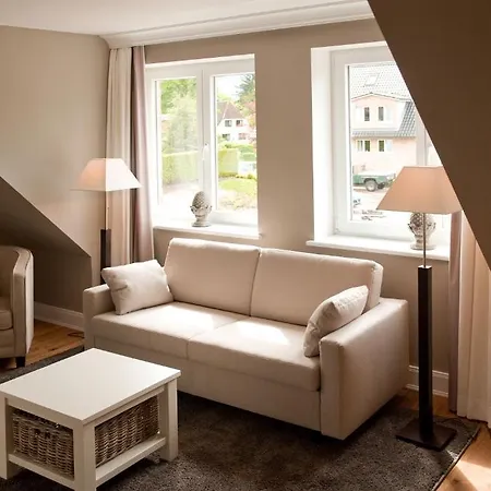 Hotel Und 'kastanie' 3*