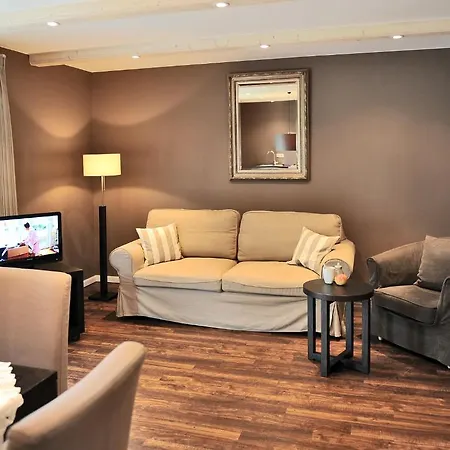 Und 'kastanie' 3* Amburgo