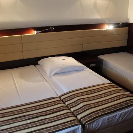 City Hamburg-mitte Hotel 3*