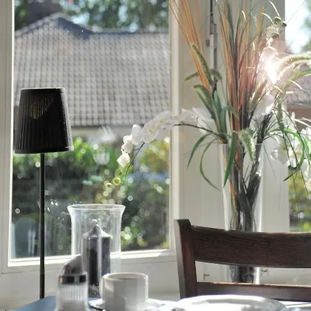 Hotel Und 'kastanie' 3*