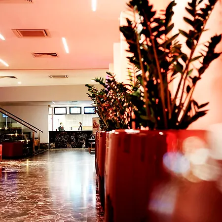 Arcotel Rubin 4* Hamburgo