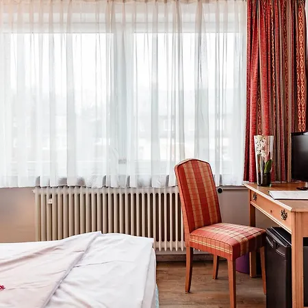 Hotel Budget By Zeppelin 3*