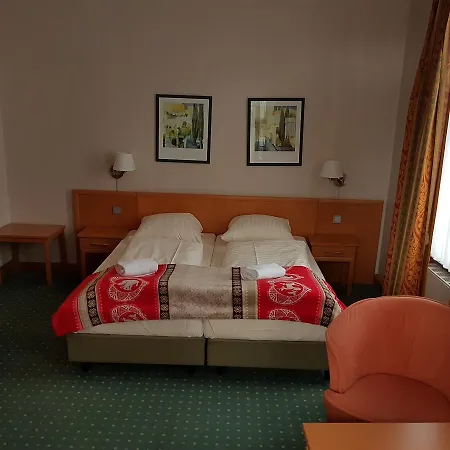 Hotel Mediterran 3*