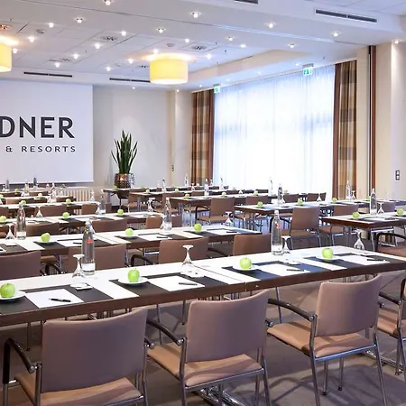 Lindner Am Michel, Part Of Jdv By Hyatt Hotel Hamburg