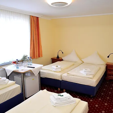 Neugrabener Hof Hotel 3*