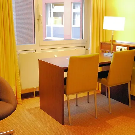 Hotel Bridge 2*