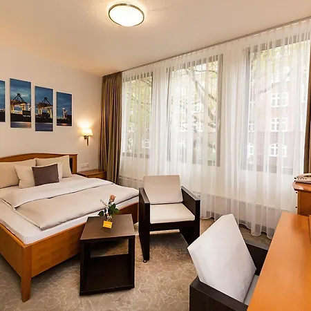 Cristobal Hotel 3*