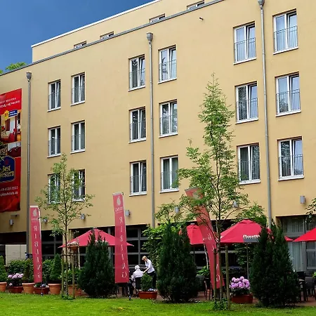 Hotel Western Plaza