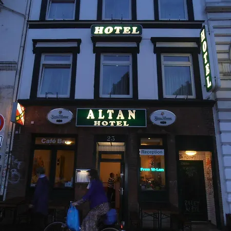 Hotel Altan 2*