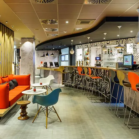 Ibis Szálloda